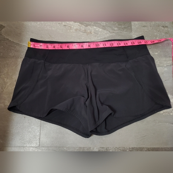Lululemon Run Times Short II. Black, Two Tones. 4" Inseam. Built In Liner. 10. - Picture 3 of 13